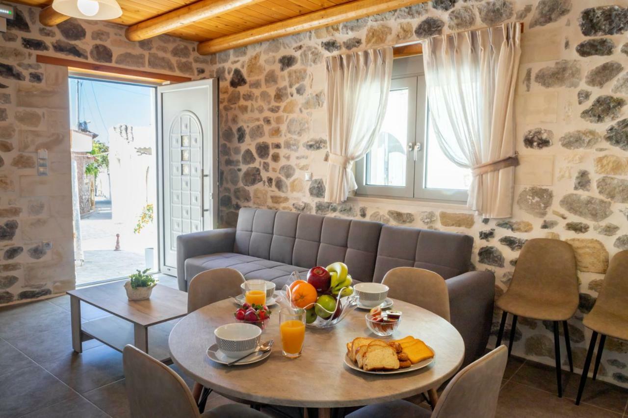 Marilena Natural Stone House, By Hellocrete Pigí Kültér fotó