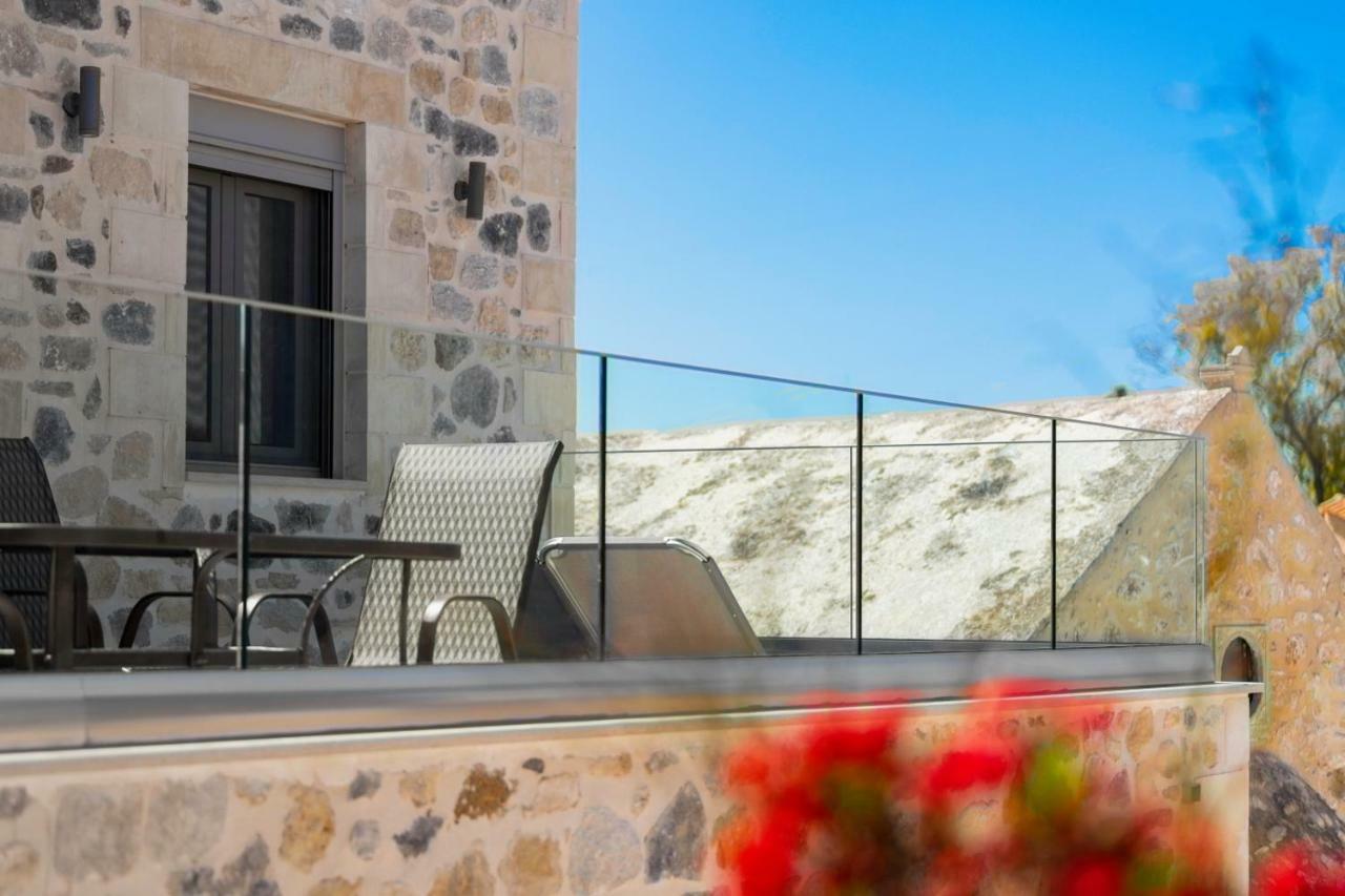 Marilena Natural Stone House, By Hellocrete Pigí Kültér fotó